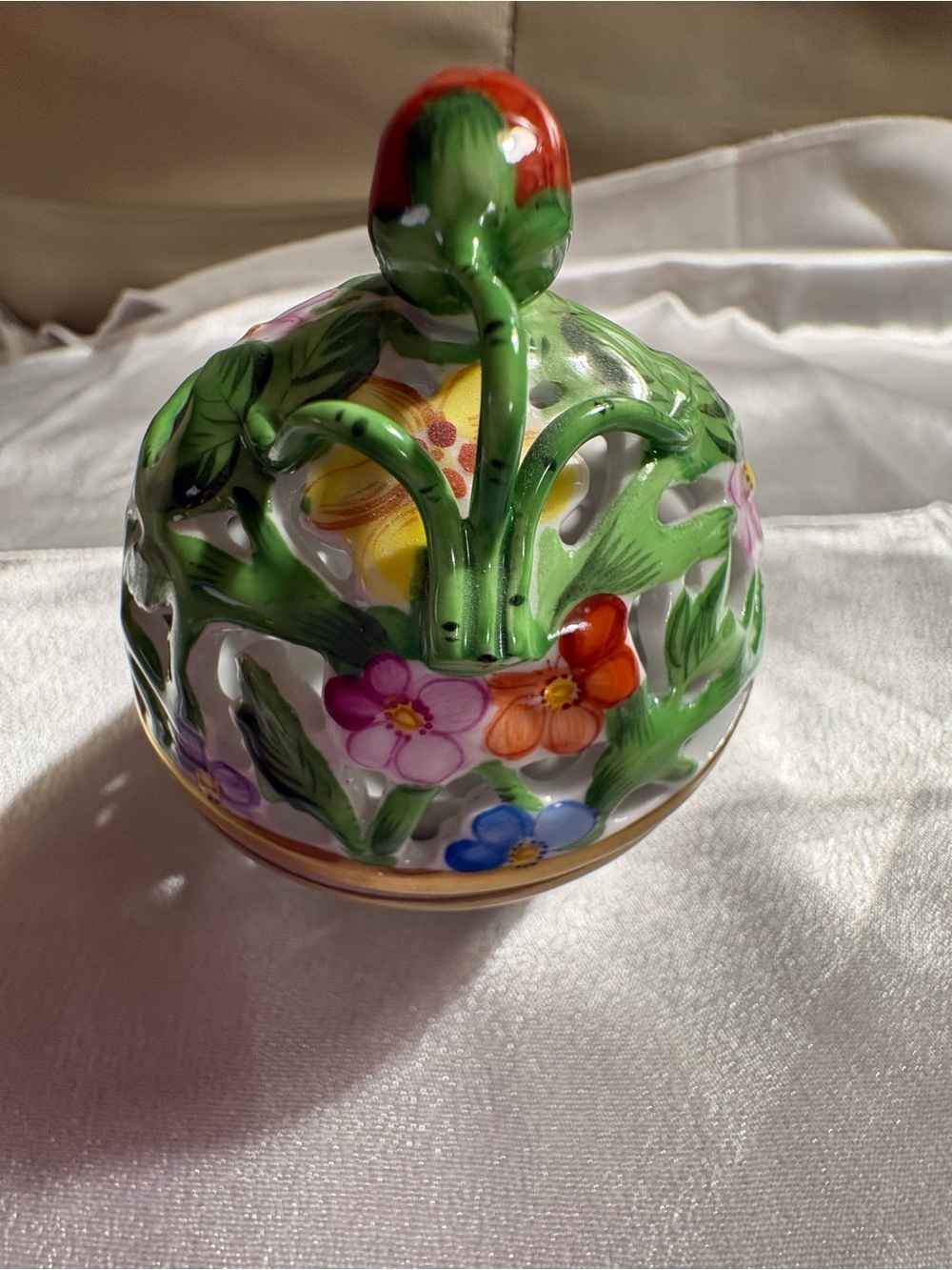 ✨ Authentic Herend Hungary Reticulated Porcelain Potpourri Box ✨